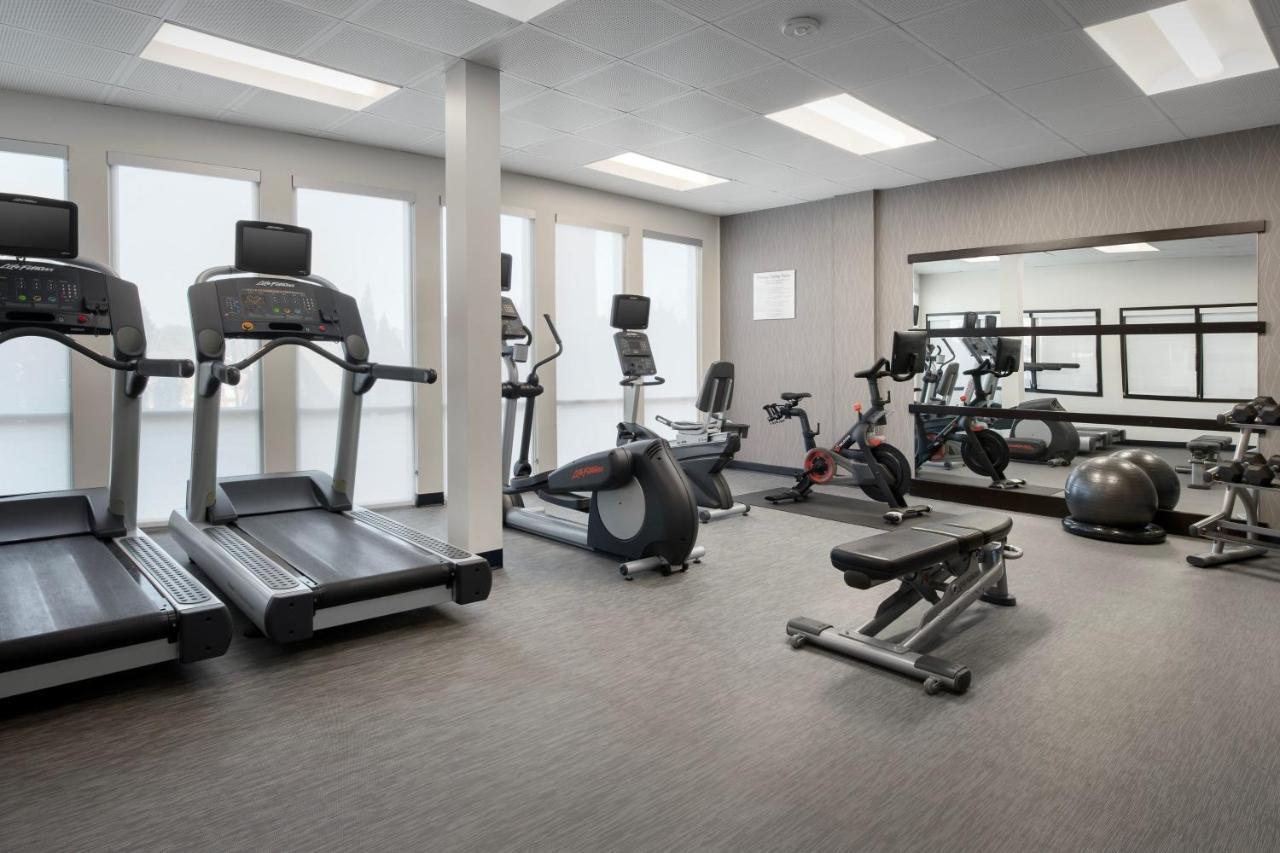 Отель Courtyard By Marriott Little Rock North Норт-Литл-Рок Экстерьер фото