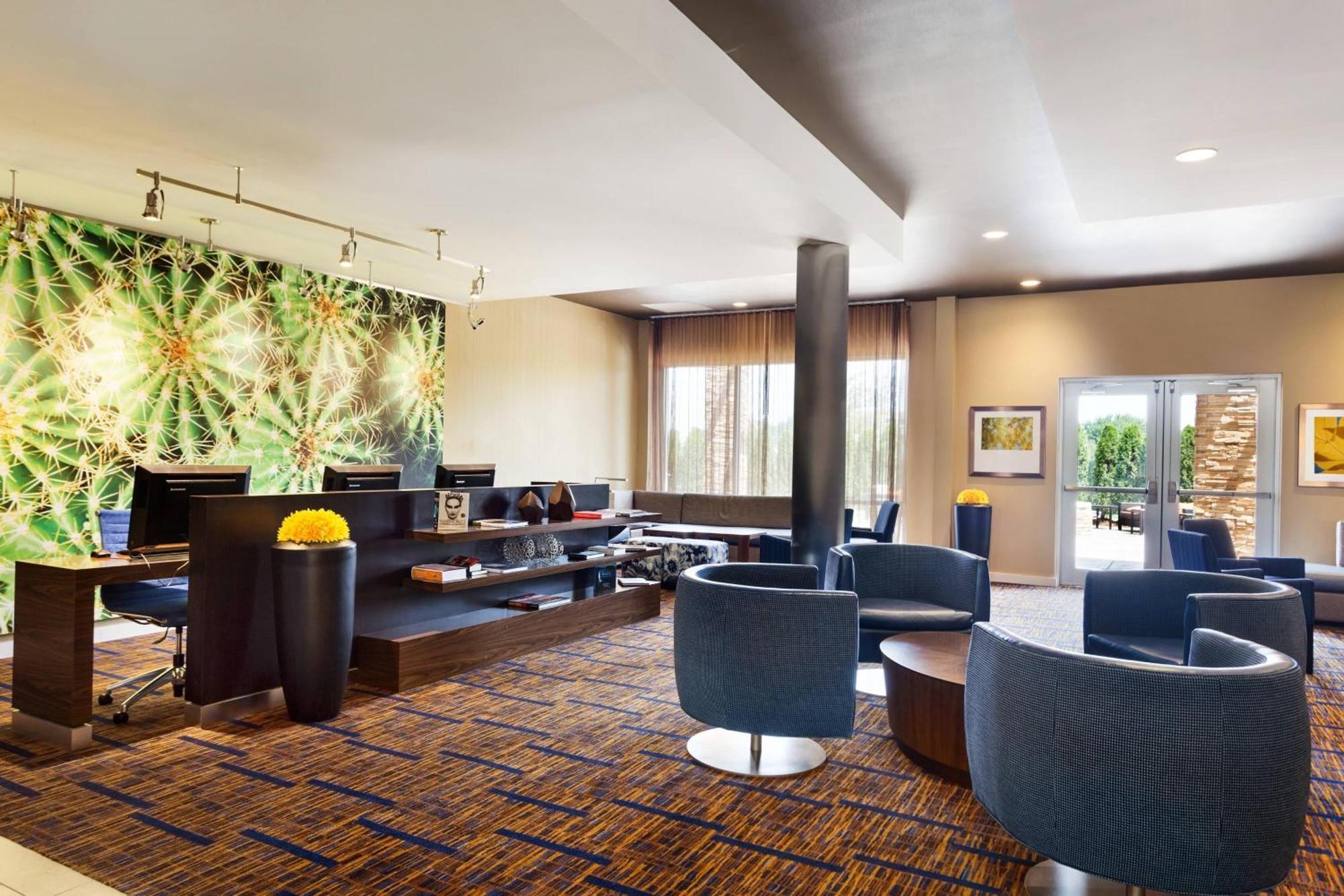Отель Courtyard By Marriott Little Rock North Норт-Литл-Рок Экстерьер фото